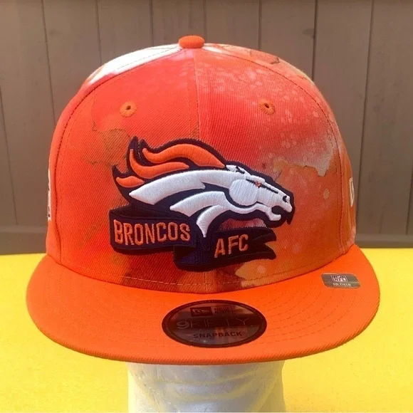 Denver Broncos New Era 2022 Sideline 9FIFTY Ink Dye Snapback Hat - Orange - Picture 2 of 8